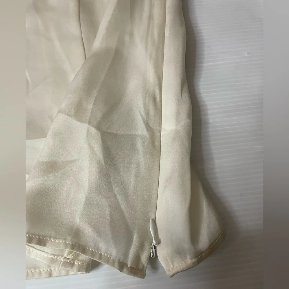 Ann Taylor Satin & Lace Cream Ivory Tank Blouse Size 8 Medium